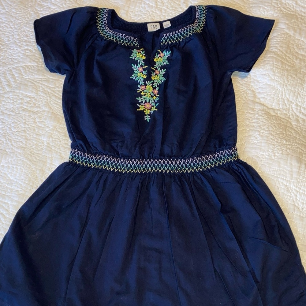 Girls gap dress
